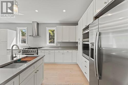 150 Lakewood Drive, Amherstburg, ON - Indoor Photo Showing Kitchen With Double Sink With Upgraded Kitchen