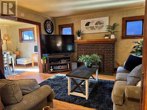 1171 Bruce, Windsor, ON - Indoor Photo Showing Living Room