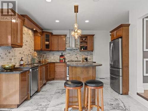 3365 St Patrick'S Drive, Windsor, ON - Indoor Photo Showing Kitchen