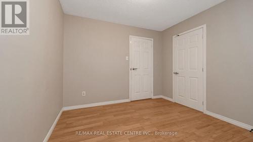 14 Simmons Boulevard, Brampton, ON - Indoor Photo Showing Other Room