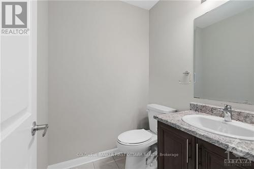 125 Paloma Circle, Ottawa, ON - Indoor Photo Showing Bathroom