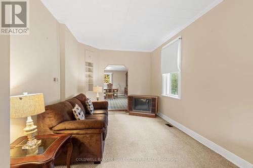 270 Currell Avenue, Ottawa, ON - Indoor