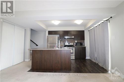 783 Chapman Mills Drive, Ottawa, ON - Indoor Photo Showing Kitchen