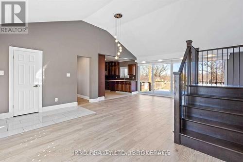 8357 Beaverdams Road, Niagara Falls, ON - Indoor Photo Showing Other Room