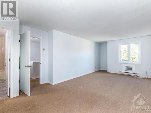 5 Henry Goulburn Way Unit#I, Stittsville, ON - Indoor Photo Showing Other Room