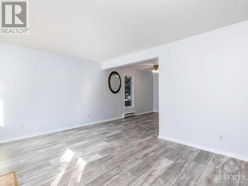 5 Henry Goulburn Way Unit#I, Stittsville, ON - Indoor Photo Showing Other Room