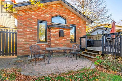 138 Beaverbrook Avenue, Hamilton, ON - Outdoor With Deck Patio Veranda With Exterior