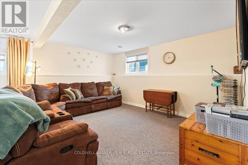 349 Rutherford Road, Alnwick/Haldimand, ON - Indoor Photo Showing Living Room