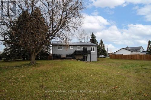 247 Corbett Drive, Kawartha Lakes (Pontypool), ON - Outdoor With Deck Patio Veranda