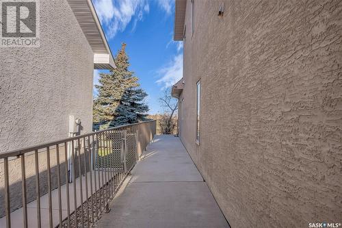 230 Brookhurst Crescent, Saskatoon, SK - Outdoor