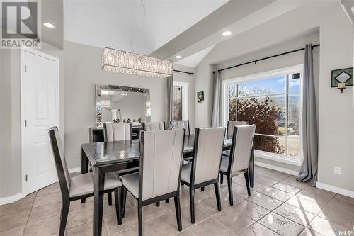 230 Brookhurst Crescent, Saskatoon, SK - Indoor Photo Showing Dining Room