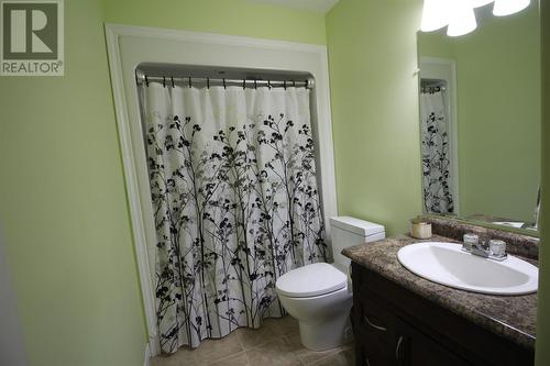 24 Agustus Avenue, Conception Bay South, NL - Indoor Photo Showing Bathroom