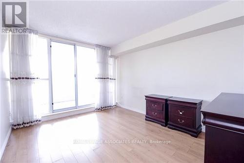 912 - 3050 Ellesmere Road, Toronto, ON - Indoor Photo Showing Other Room