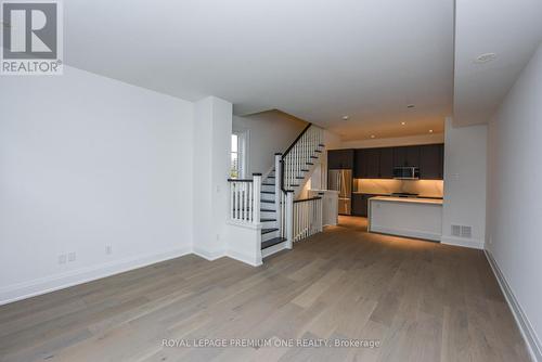 119 - 1 Wasdale Road, Mississauga, ON - Indoor Photo Showing Kitchen