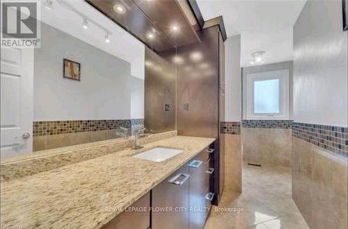 12 Hope Crescent, Belleville, ON - Indoor Photo Showing Bathroom