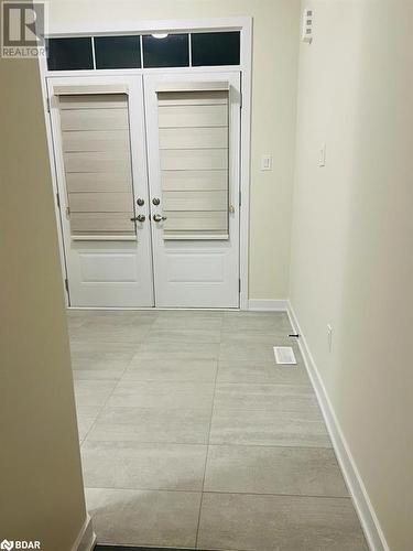 Corridor featuring light tile patterned floors - 113 Stern Drive, Welland, ON - Indoor Photo Showing Other Room