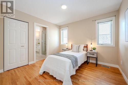 7 Whitetail Court, Guelph, ON - Indoor Photo Showing Bedroom