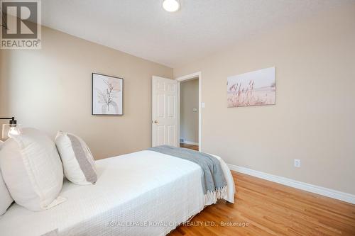 7 Whitetail Court, Guelph, ON - Indoor Photo Showing Bedroom