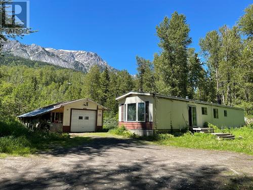 2151 Highway 3 Highway, Fernie, BC 