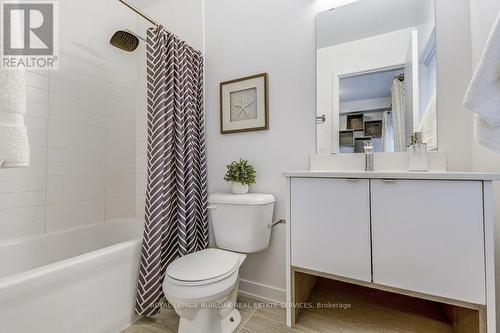 62 - 1121 Cooke Boulevard, Burlington, ON - Indoor Photo Showing Bathroom