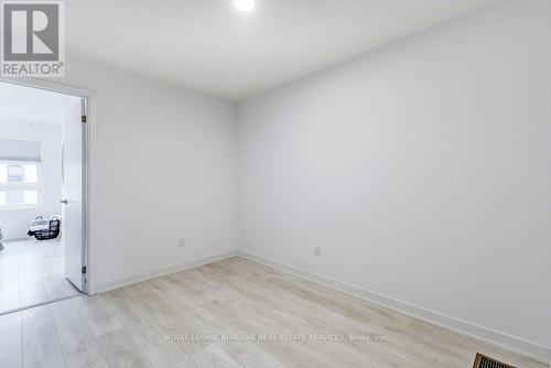 62 - 1121 Cooke Boulevard, Burlington, ON - Indoor Photo Showing Other Room