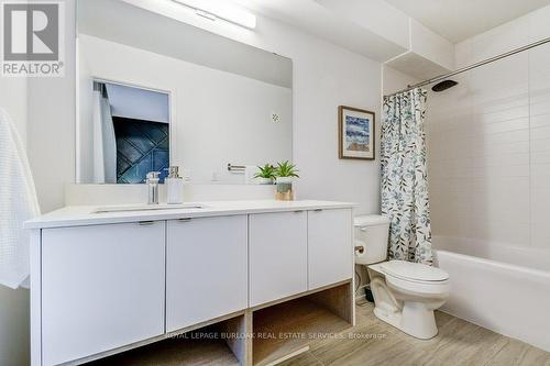 62 - 1121 Cooke Boulevard, Burlington, ON - Indoor Photo Showing Bathroom