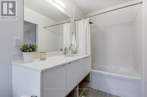 62 - 1121 Cooke Boulevard, Burlington, ON - Indoor Photo Showing Bathroom