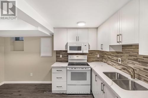 5 Rutherford Avenue, Toronto, ON - Indoor Photo Showing Kitchen With Double Sink