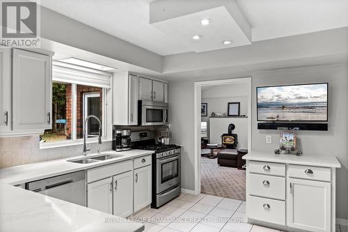 6 Mohawk Avenue, Brighton, ON - Indoor Photo Showing Kitchen With Double Sink