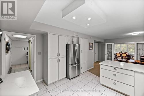 6 Mohawk Avenue, Brighton, ON - Indoor Photo Showing Kitchen