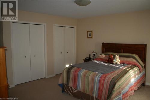 409 Joseph Street Unit# 95, Port Elgin, ON - Indoor Photo Showing Bedroom