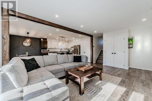 769 John Street W, North Perth, ON - Indoor Photo Showing Living Room