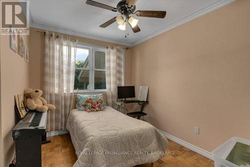 218 Glen Castle Road, Kingston (City Southwest), ON - Indoor Photo Showing Bedroom