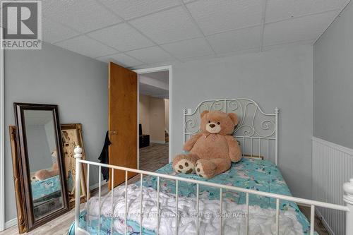 218 Glen Castle Road, Kingston (City Southwest), ON - Indoor Photo Showing Bedroom