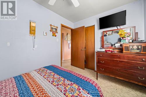 6089 Old Highway 2, Tyendinaga, ON - Indoor Photo Showing Bedroom