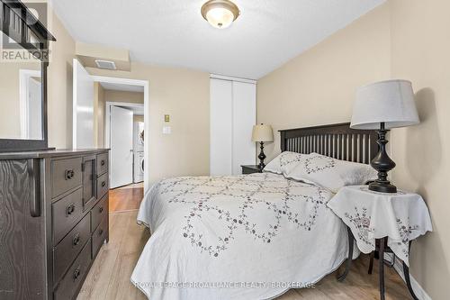 409 - 675 Davis Drive, Kingston (East Gardiners Rd), ON - Indoor Photo Showing Bedroom