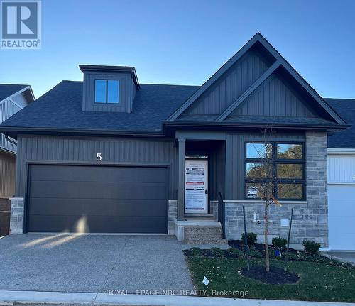 5 - 205 St.Davids Road, Thorold (558 - Confederation Heights), ON - Outdoor