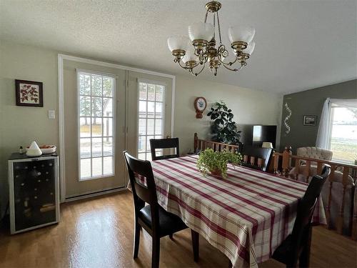 Swan River, Manitoba - Indoor Photo Showing Dining Room