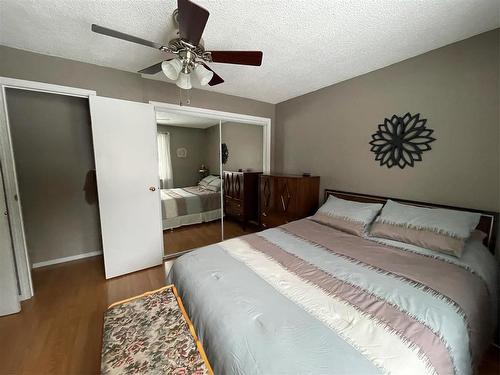 Swan River, Manitoba - Indoor Photo Showing Bedroom