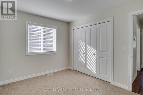 1254 Orchard Avenue, Fort Erie (334 - Crescent Park), ON - Indoor Photo Showing Other Room