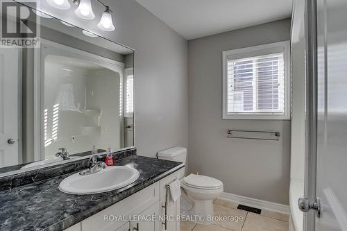 1254 Orchard Avenue, Fort Erie (334 - Crescent Park), ON - Indoor Photo Showing Bathroom