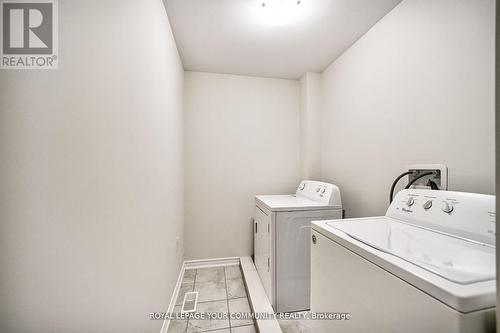 25 - 470 Linden Drive, Cambridge, ON - Indoor Photo Showing Laundry Room