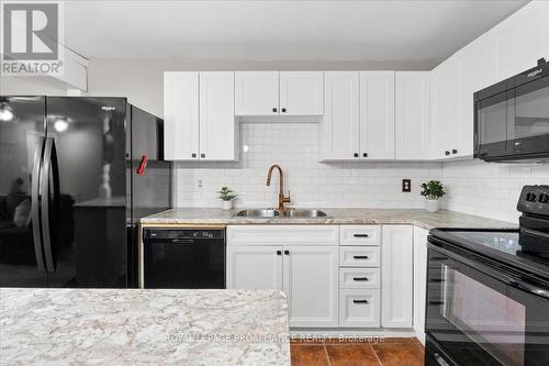 17 Inkerman Avenue, Prince Edward County (Picton), ON - Indoor Photo Showing Kitchen With Double Sink With Upgraded Kitchen