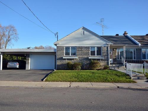 FaÃ§ade - 8110 Ch. Mccubbin, Côte-Saint-Luc, QC - Outdoor With Facade