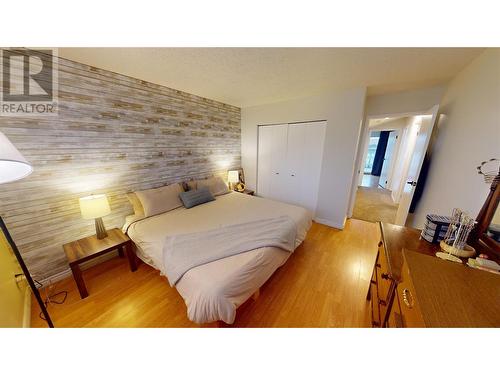 2309 7Th Street N, Cranbrook, BC - Indoor Photo Showing Bedroom