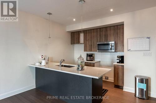 24 - 499 Sophia Crescent, London, ON - Indoor Photo Showing Kitchen