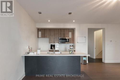 24 - 499 Sophia Crescent, London, ON - Indoor Photo Showing Kitchen