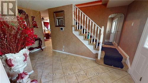 31 Wiltshire Boulevard, Welland, ON - Indoor Photo Showing Other Room