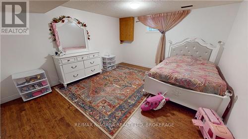 31 Wiltshire Boulevard, Welland, ON - Indoor Photo Showing Bedroom