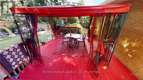 31 Wiltshire Boulevard, Welland, ON - Outdoor With Deck Patio Veranda